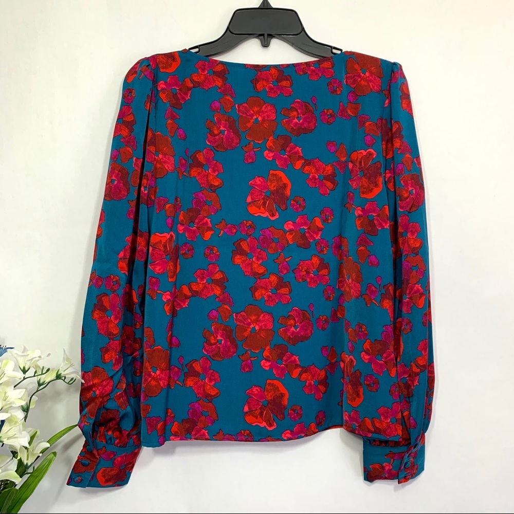 A New Day Blue / Red Floral Long Sleeve Blouse NWT - Picture 6 of 7